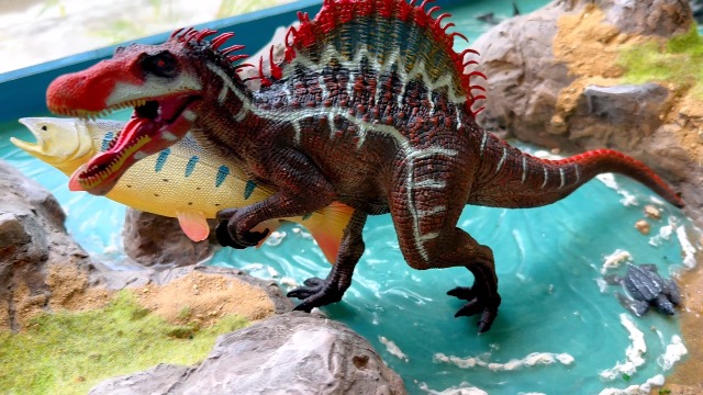 Gemini&Genius Spinosaurus Dinosaur Toy for Kids with Moveable Jaw